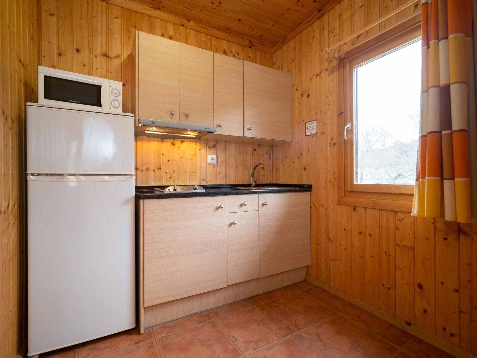 Camping Centro De Vacaciones Morillo De Tou -