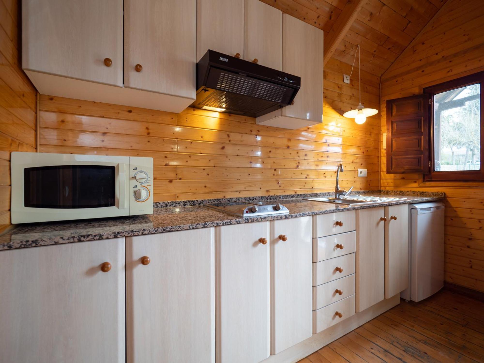 Camping Centro De Vacaciones Morillo De Tou -