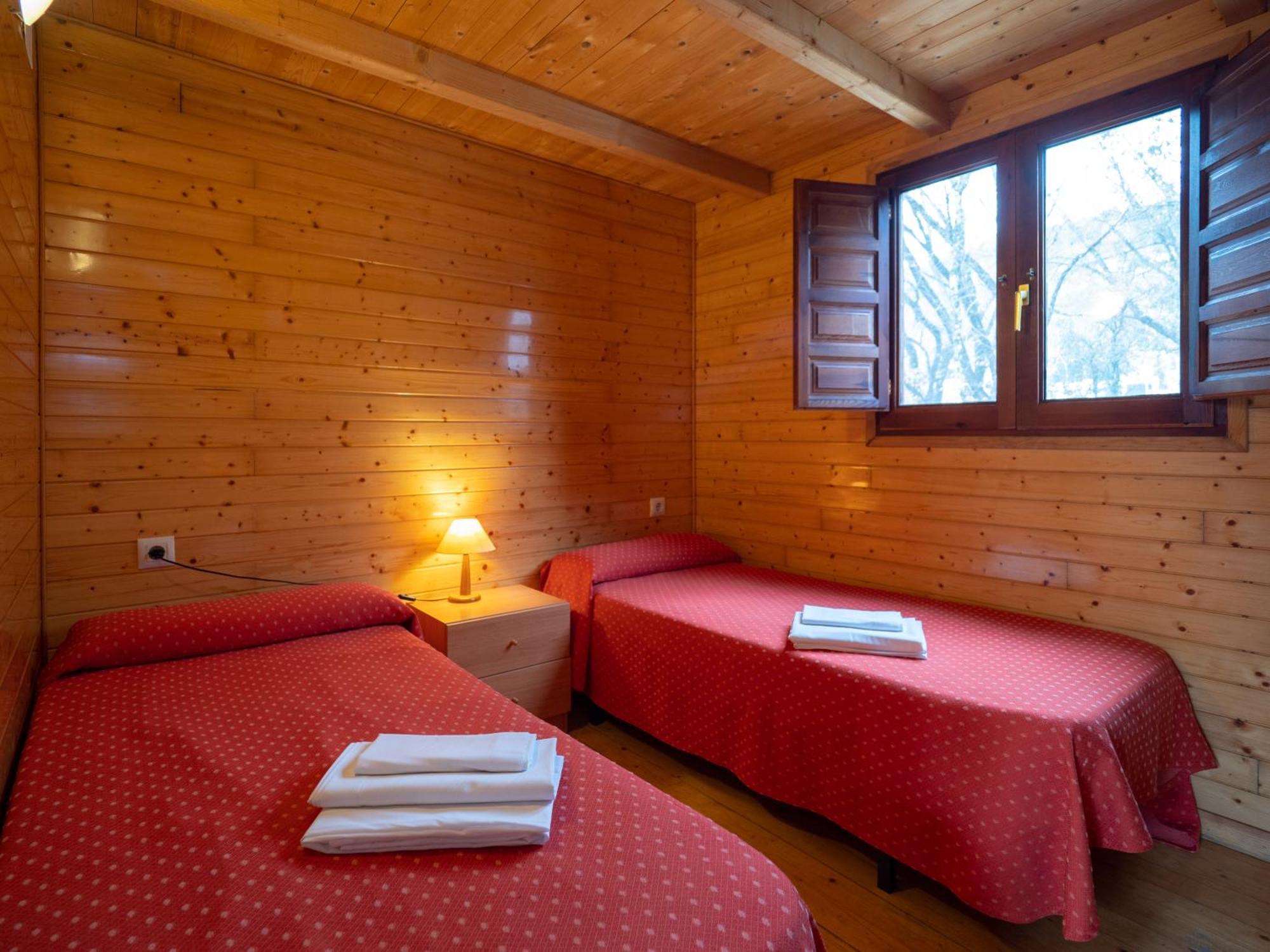 Camping Centro De Vacaciones Morillo De Tou - *